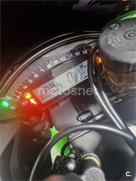Kawasaki Ninja ZX-10R – Vista 5