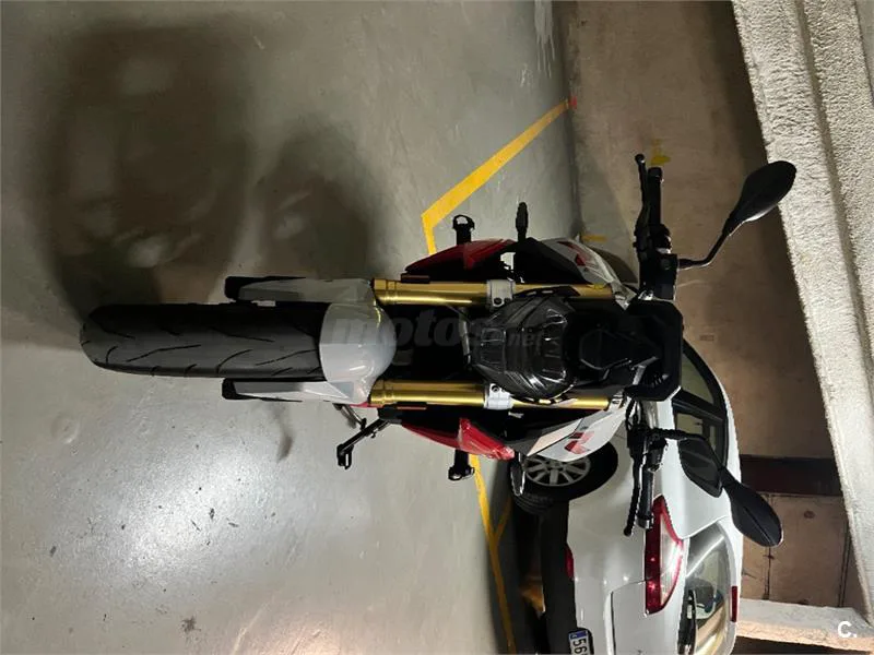 BMW F 900 R – Vista 3