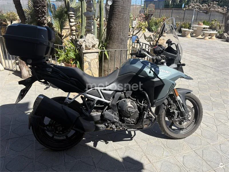 Suzuki V-Strom 800 – Vista 3