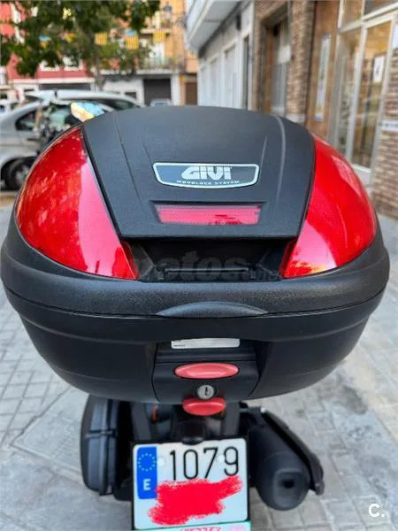 Yamaha NMAX – Vista 4