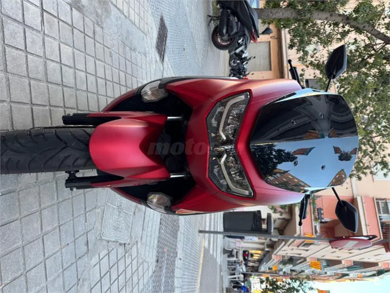 Yamaha NMAX – Vista 7