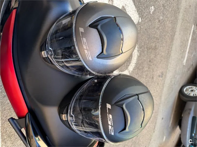 Yamaha NMAX – Vista 9