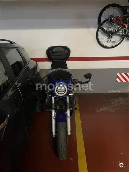 Yamaha FZS 600 Fazer – Vista 4