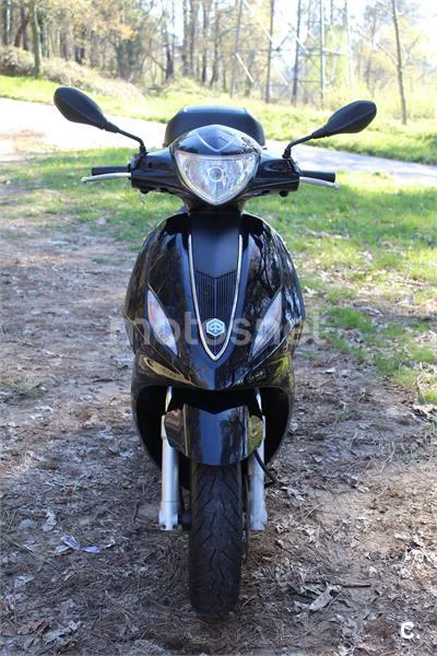 Piaggio FLY 125 ie 3V – Vista 7