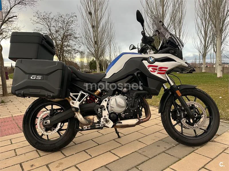 BMW F 750 – Vista 3