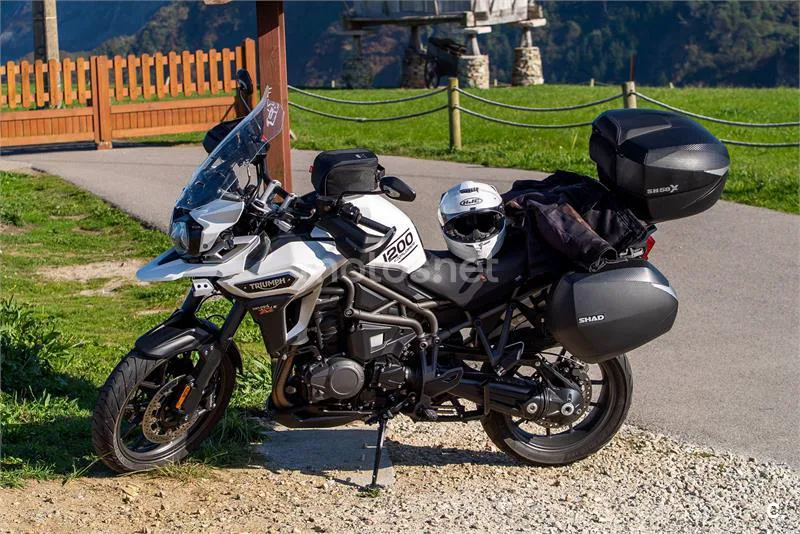Triumph Tiger Explorer 1200 – Vista 3