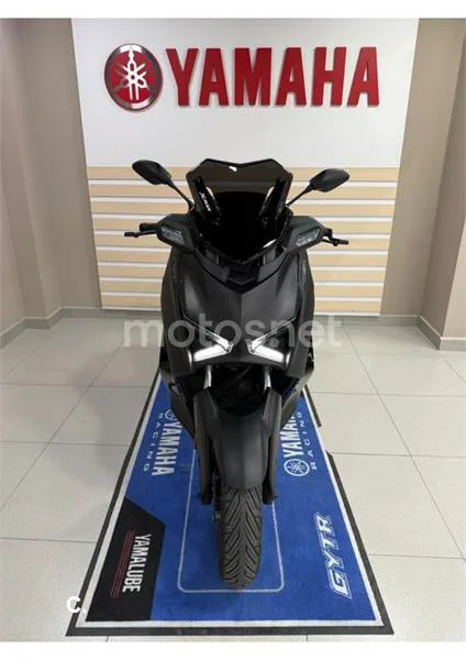 Yamaha XMAX 300 – Vista 3