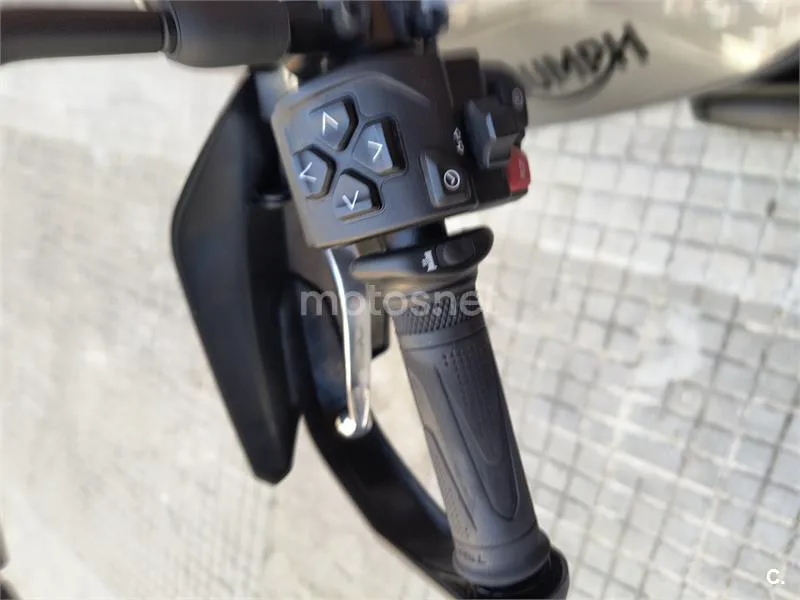 Triumph Tiger Sport 660 – Vista 2