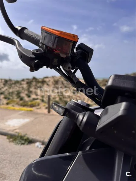 KTM 790 – Vista 10