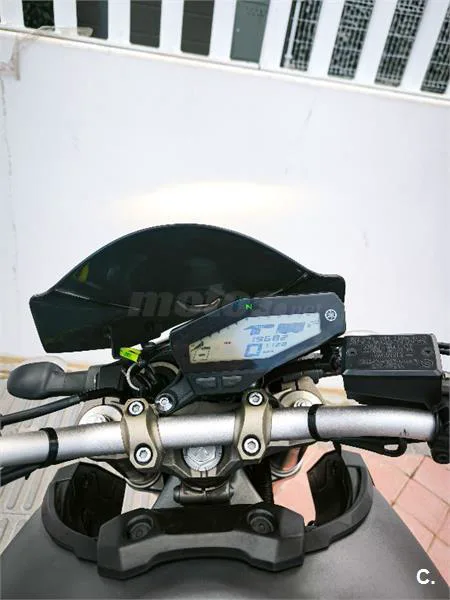 Yamaha MT 09 ABS – Vista 5