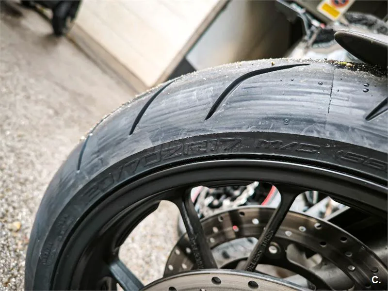 Yamaha MT 09 ABS – Vista 8