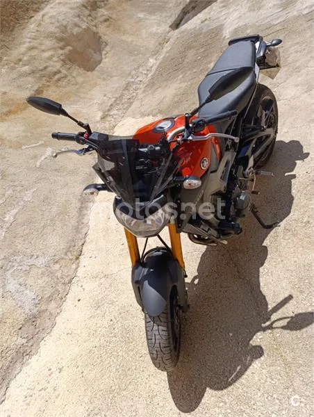 Yamaha MT-09 – Vista 2