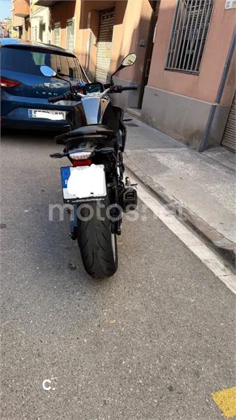 BMW F 900 R – Vista 2