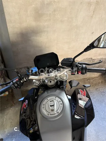 BMW F 900 R – Vista 4