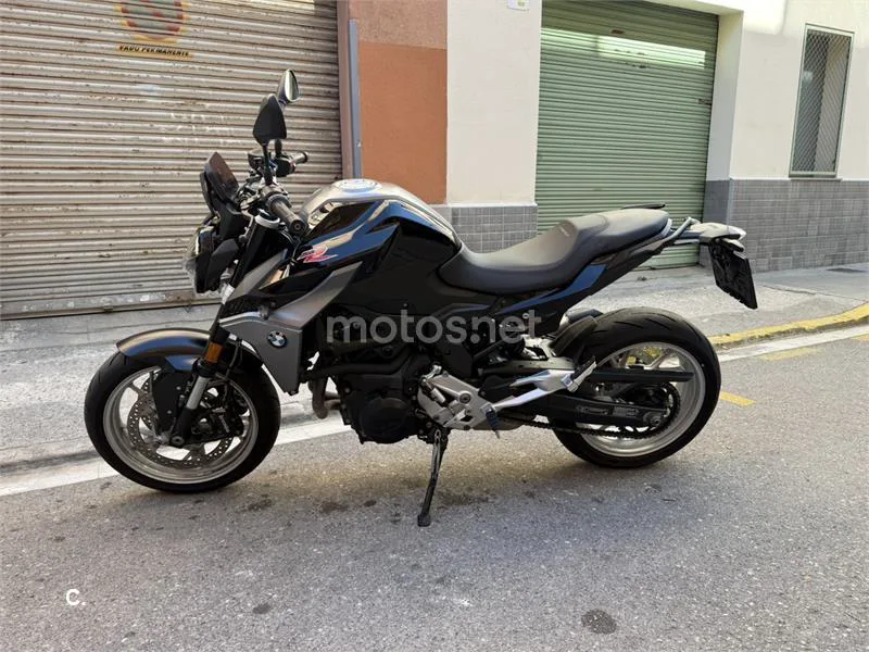 BMW F 900 R – Vista 6