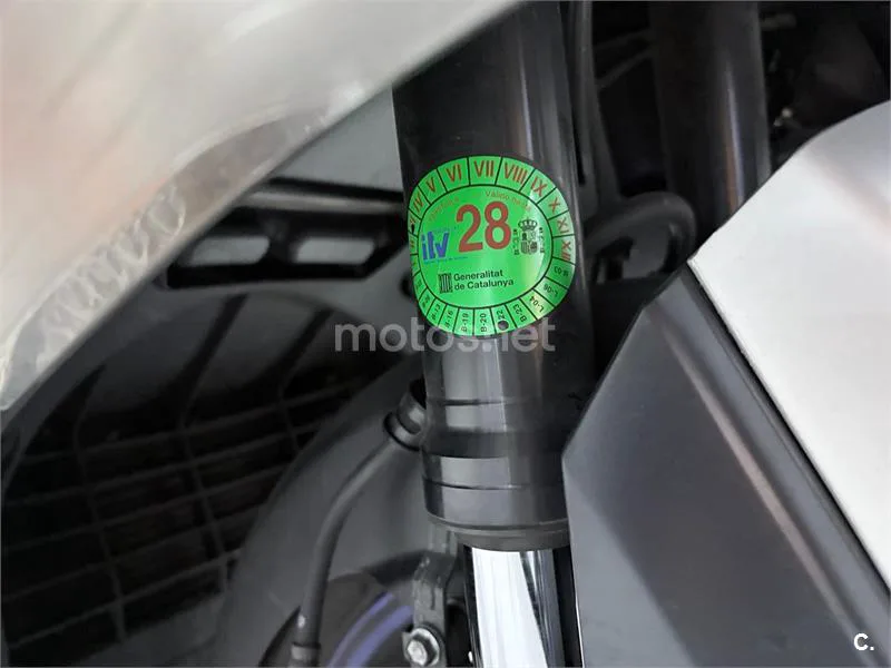 Yamaha TMAX – Vista 7