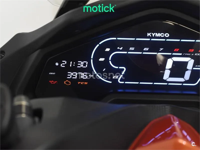 Kymco DTX 350 – Vista 5