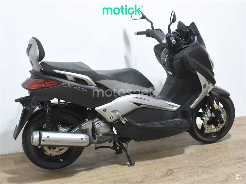 Yamaha XMAX 250 – Vista 10