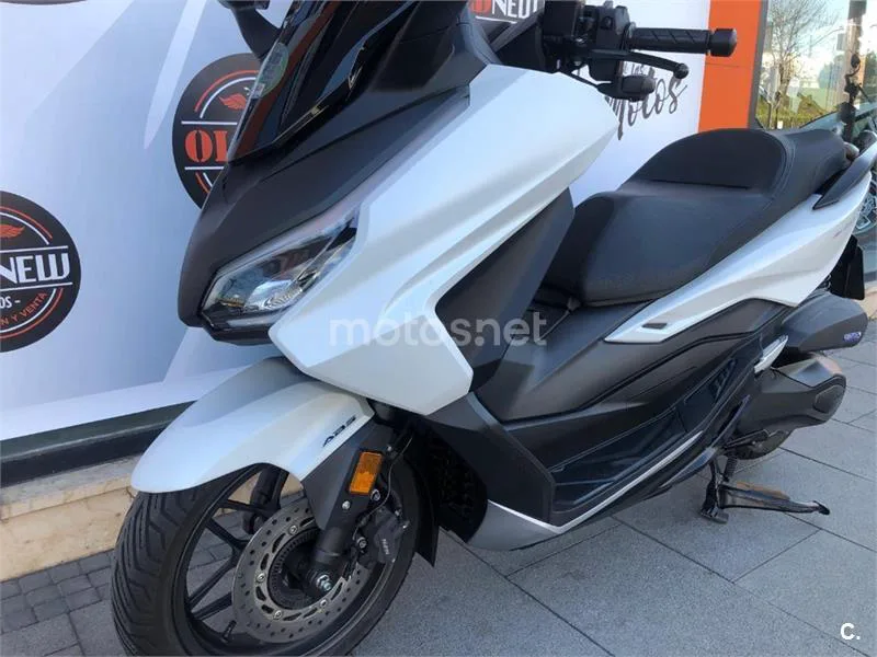 Honda Forza 350 – Vista 10