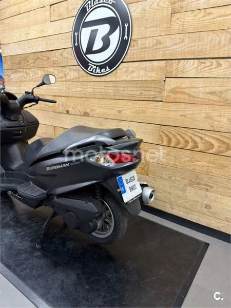 Suzuki Burgman 200 – Vista 13