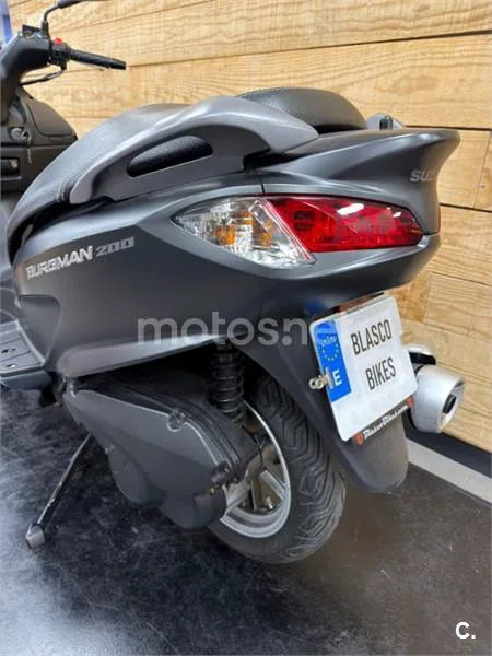Suzuki Burgman 200 – Vista 14