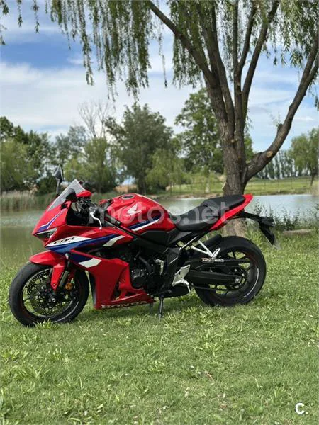 Honda CBR 650 R – Vista 5