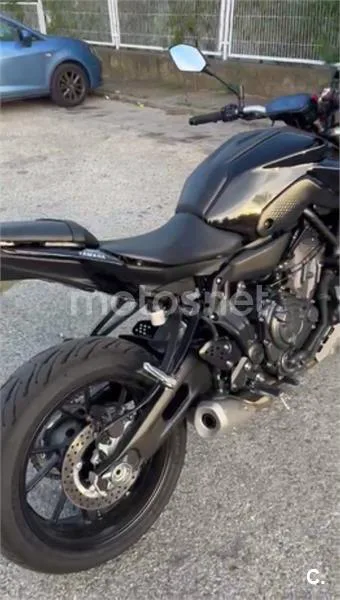 Yamaha MT-07 – Vista 3