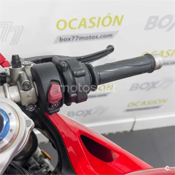 Ducati Panigale V4 – Vista 13
