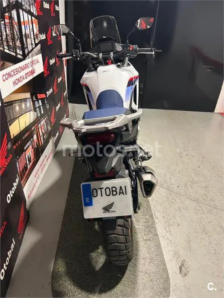Honda XL 750 Transalp – Vista 7