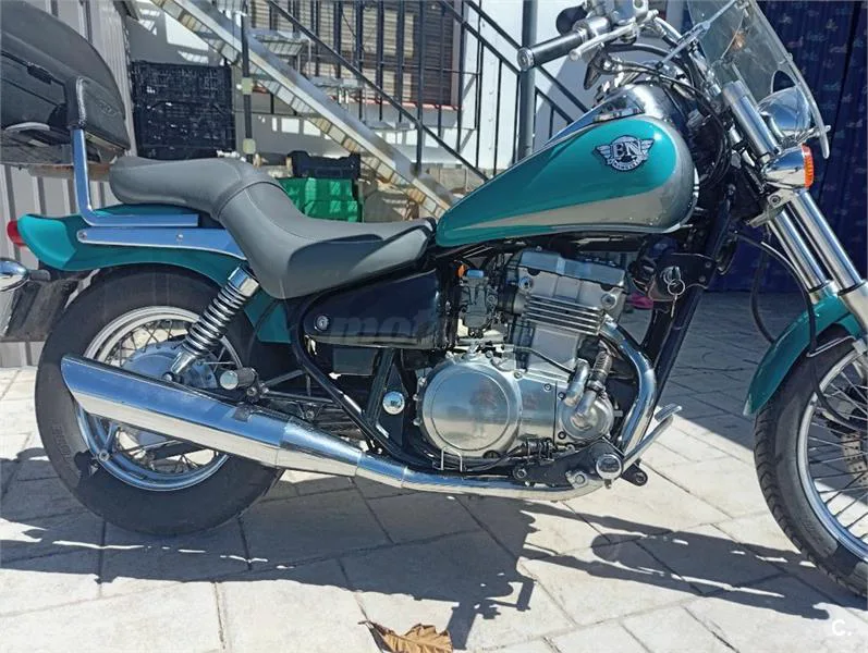 Kawasaki GPZ 500 S – Vista 11