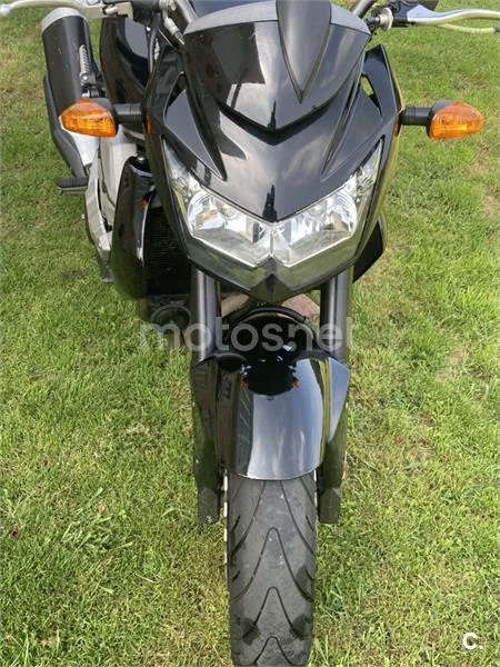 Kawasaki Z 750 – Vista 4