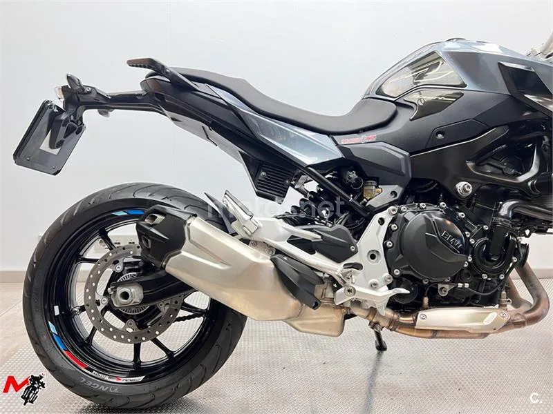 BMW F 900 R – Vista 4