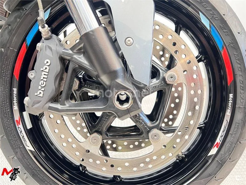 BMW F 900 R – Vista 6