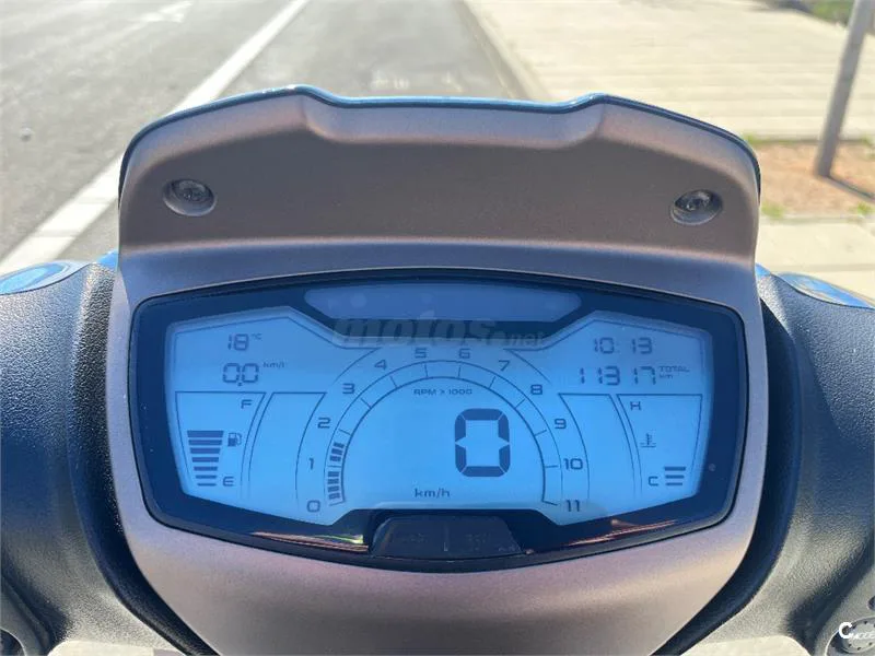 Piaggio Medley – Vista 3