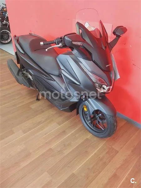 Honda Forza 125 – Vista 13
