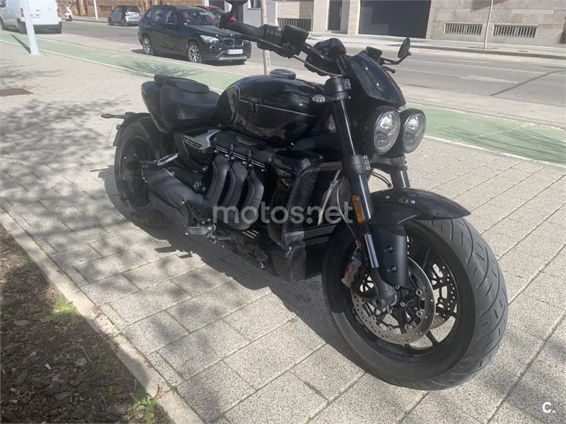 Triumph Rocket 3 – Vista 4