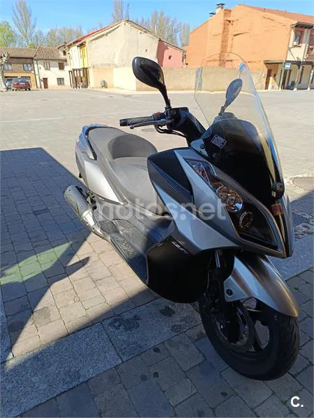 Kymco Super Dink 125i – Vista 2