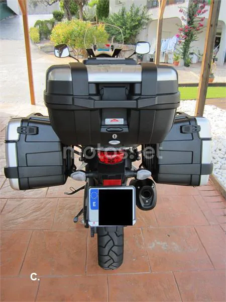 Suzuki V-Strom 1000 – Vista 3