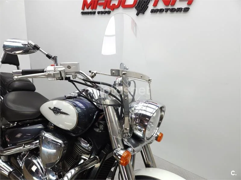 Suzuki Intruder C800 – Vista 3