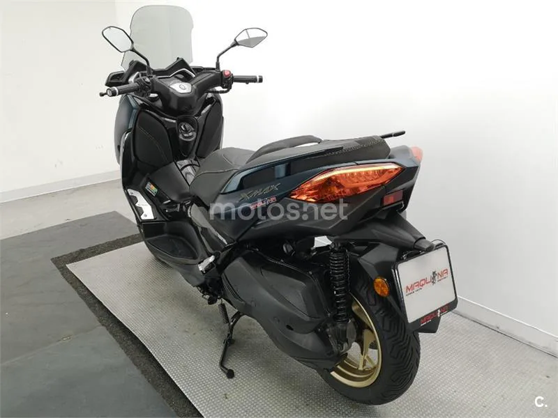 Yamaha XMAX 300 – Vista 17