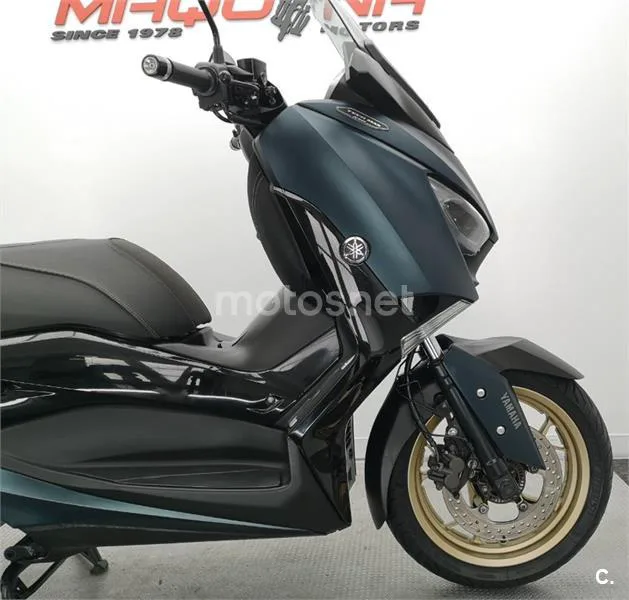 Yamaha XMAX 300 – Vista 6