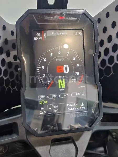 Ducati DesertX – Vista 10