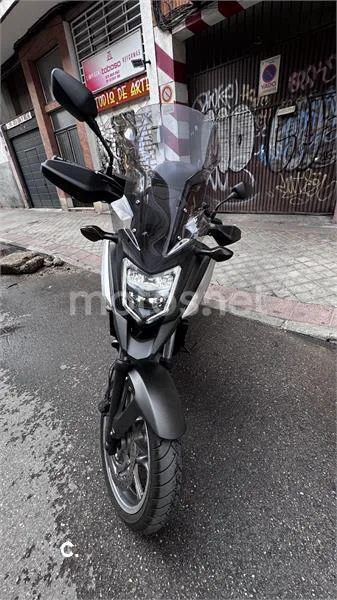 Honda NC 750 X – Vista 5