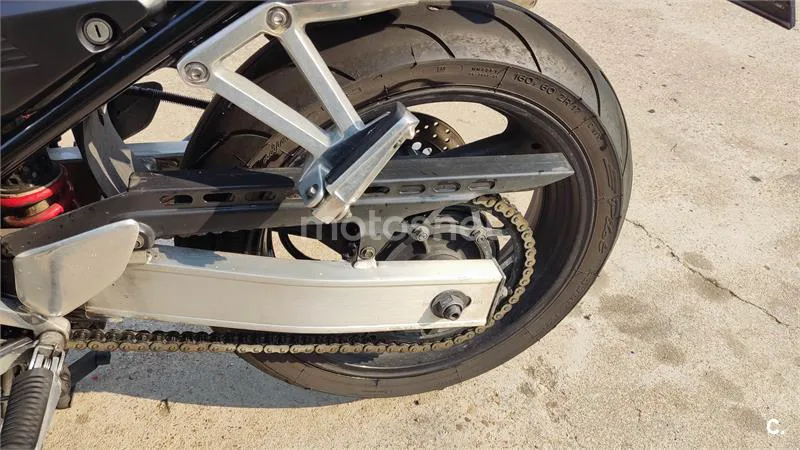 Yamaha FZS 600 Fazer – Vista 5