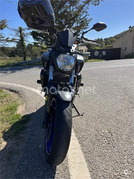 Yamaha MT-07 – Vista 4