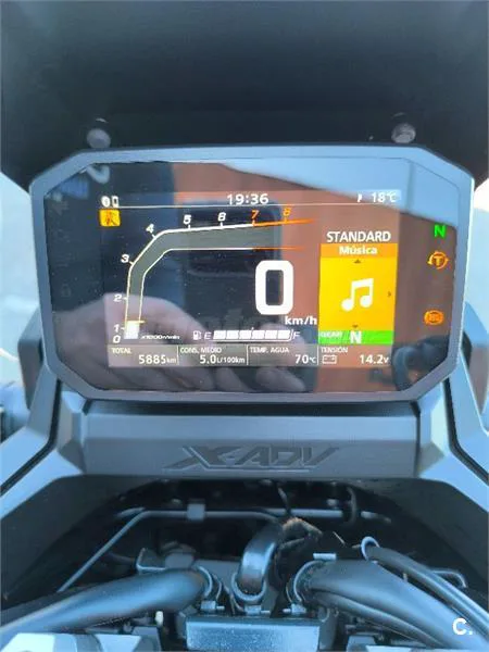 Honda X-ADV – Vista 4