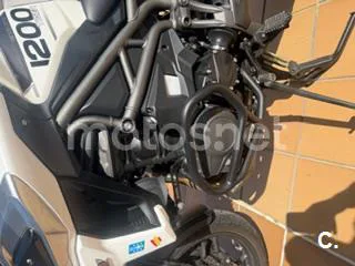 Triumph Tiger 1200 – Vista 8
