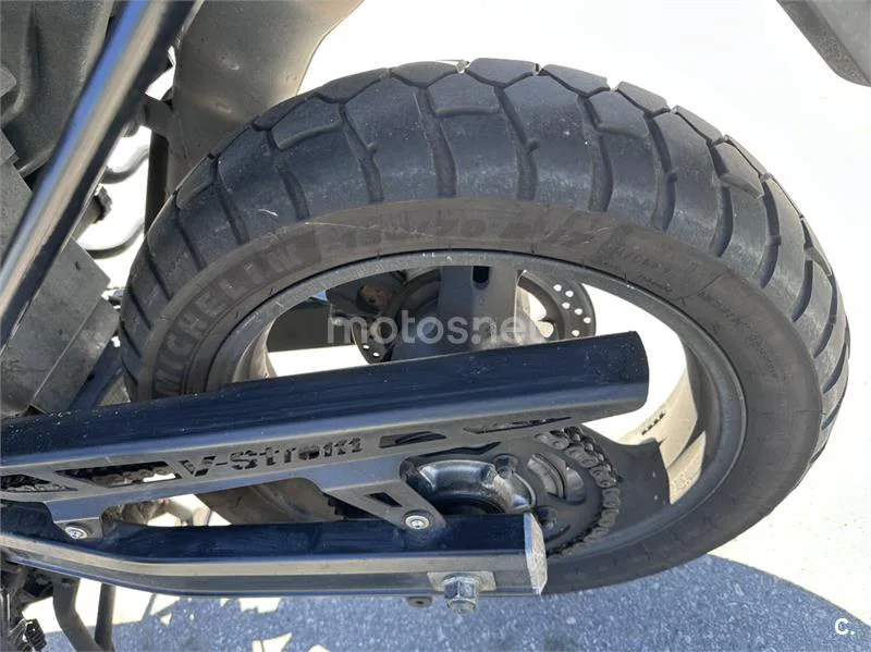 Suzuki V-Strom 650 – Vista 5