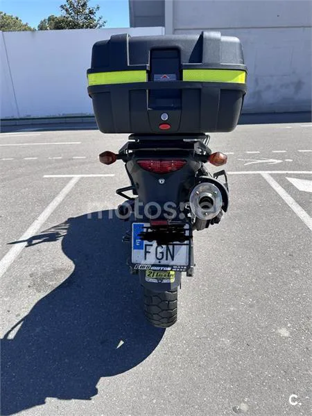 Suzuki V-Strom 650 – Vista 6