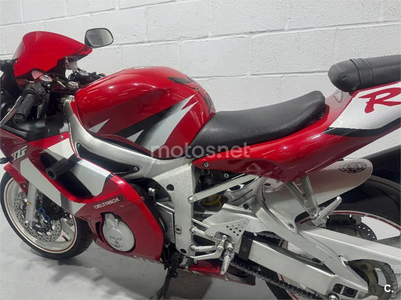 Yamaha R6 – Vista 24